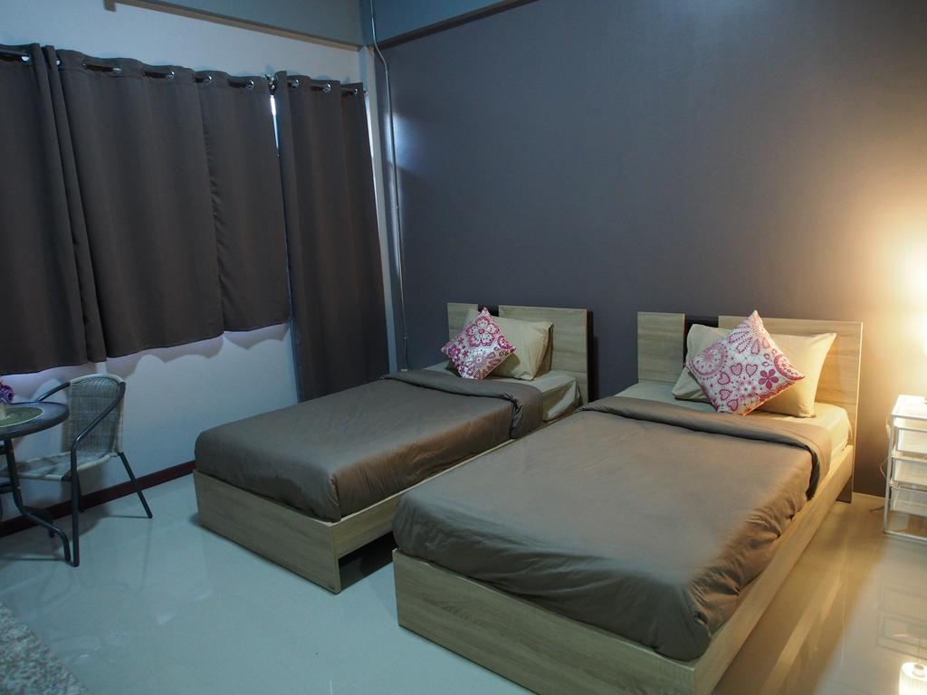 Sriyanar Place 방콕 외부 사진