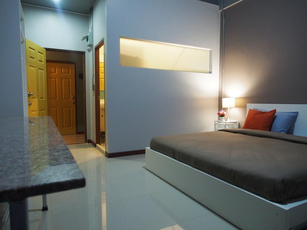 Sriyanar Place 방콕 외부 사진