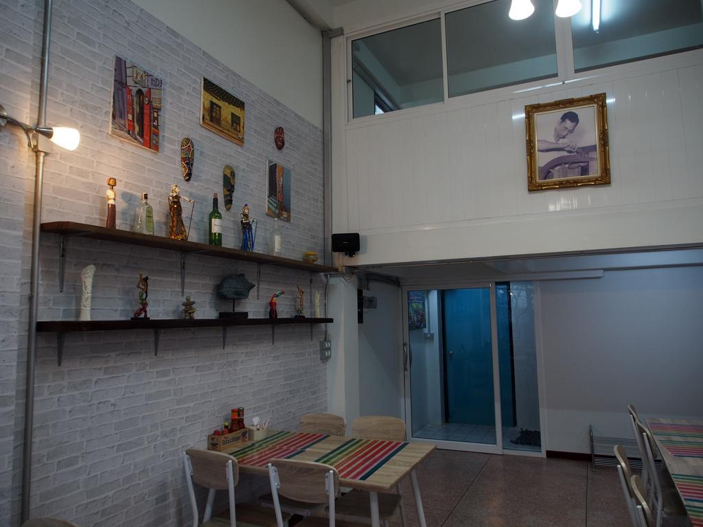 Sriyanar Place 방콕 외부 사진