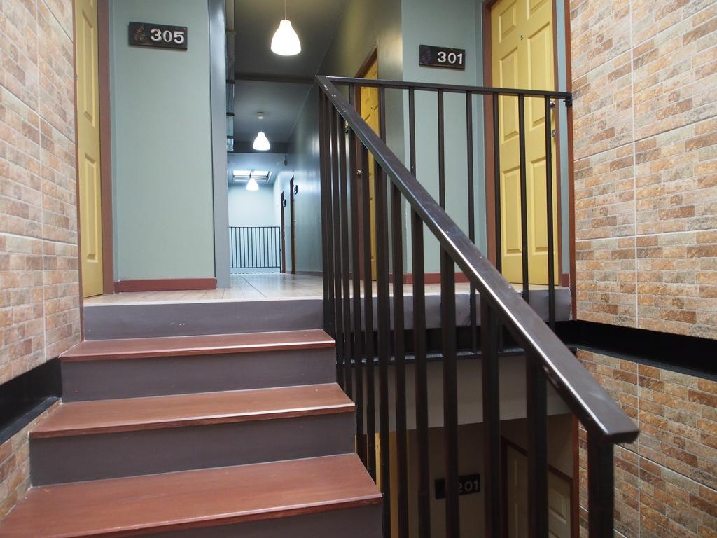 Sriyanar Place 방콕 외부 사진