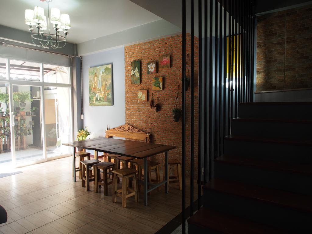 Sriyanar Place 방콕 외부 사진