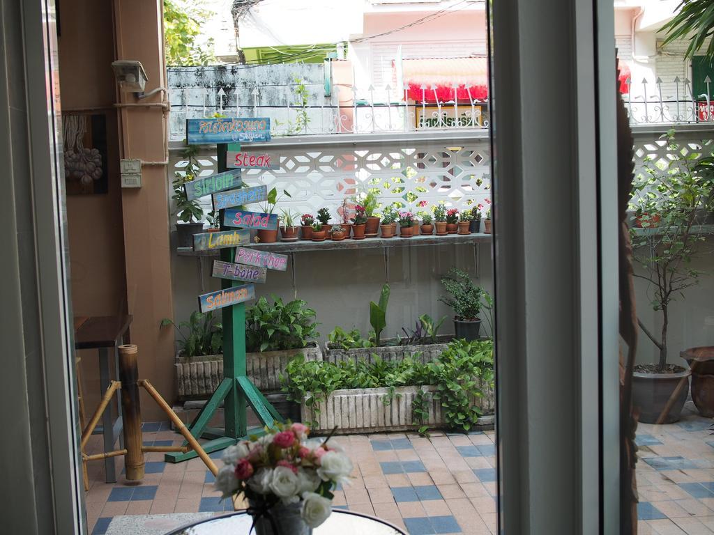 Sriyanar Place 방콕 외부 사진